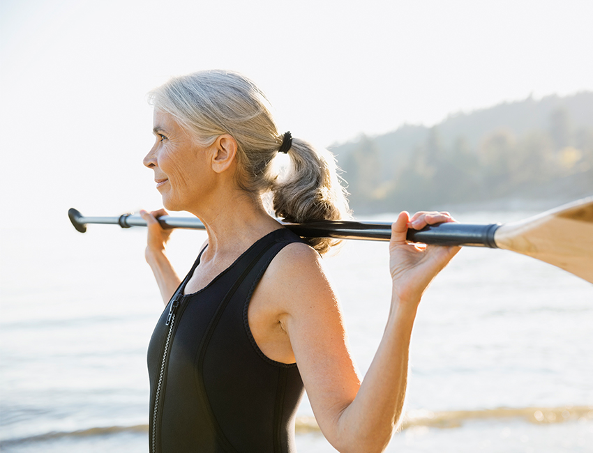 longe cote femme senior